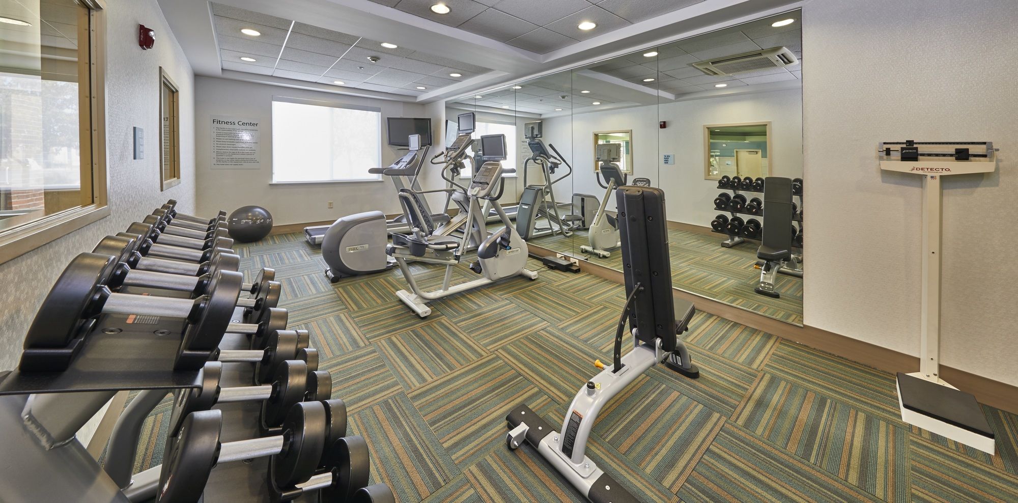 Holiday Inn Express & Suites Hermiston Downtown