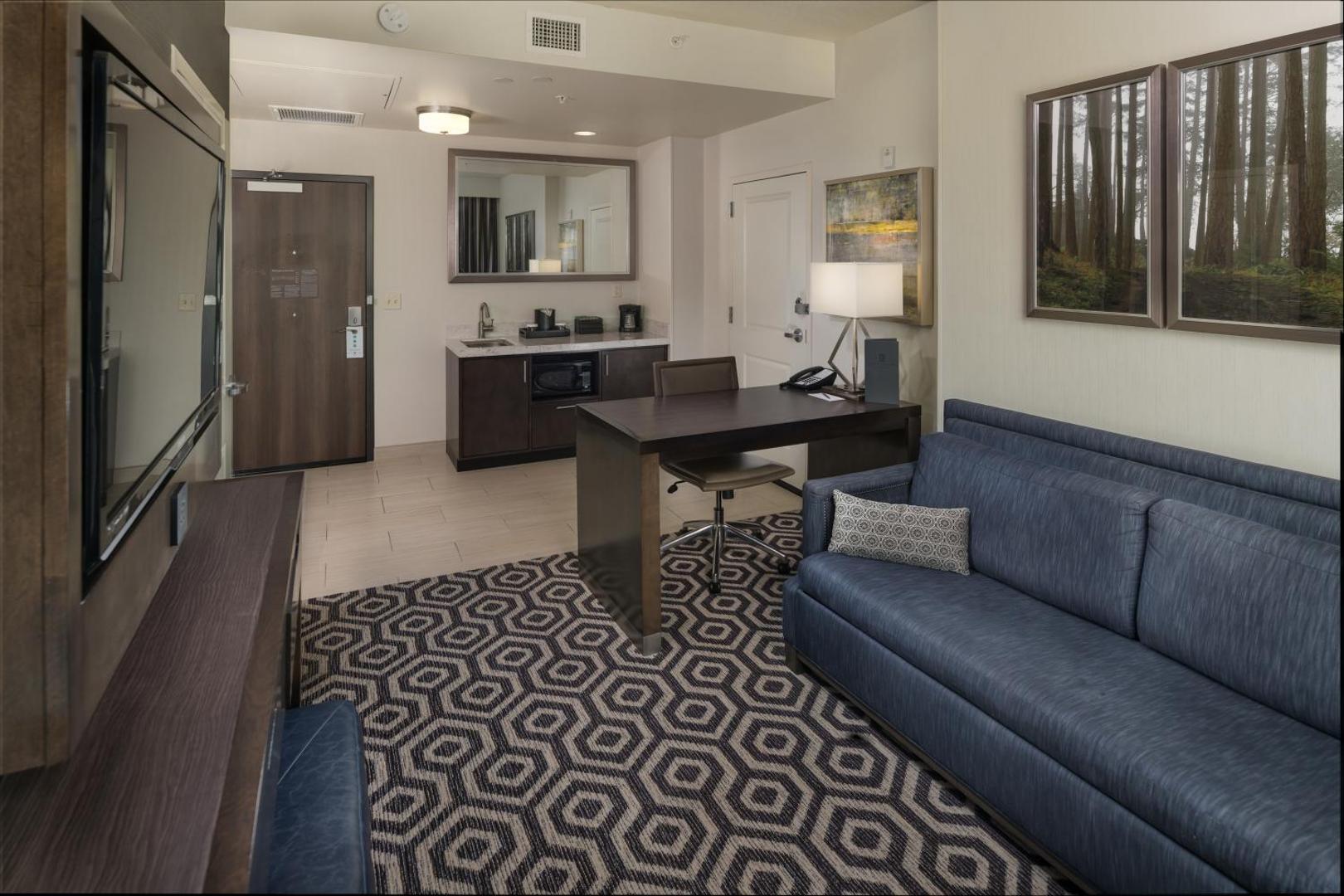 Embassy Suites by Hilton Portland Hillsboro, Oregon