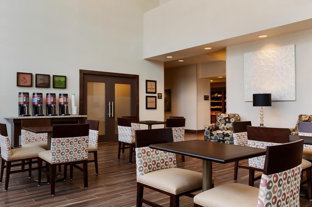 Hampton Inn & Suites Portland/Hillsboro-Evergreen Park