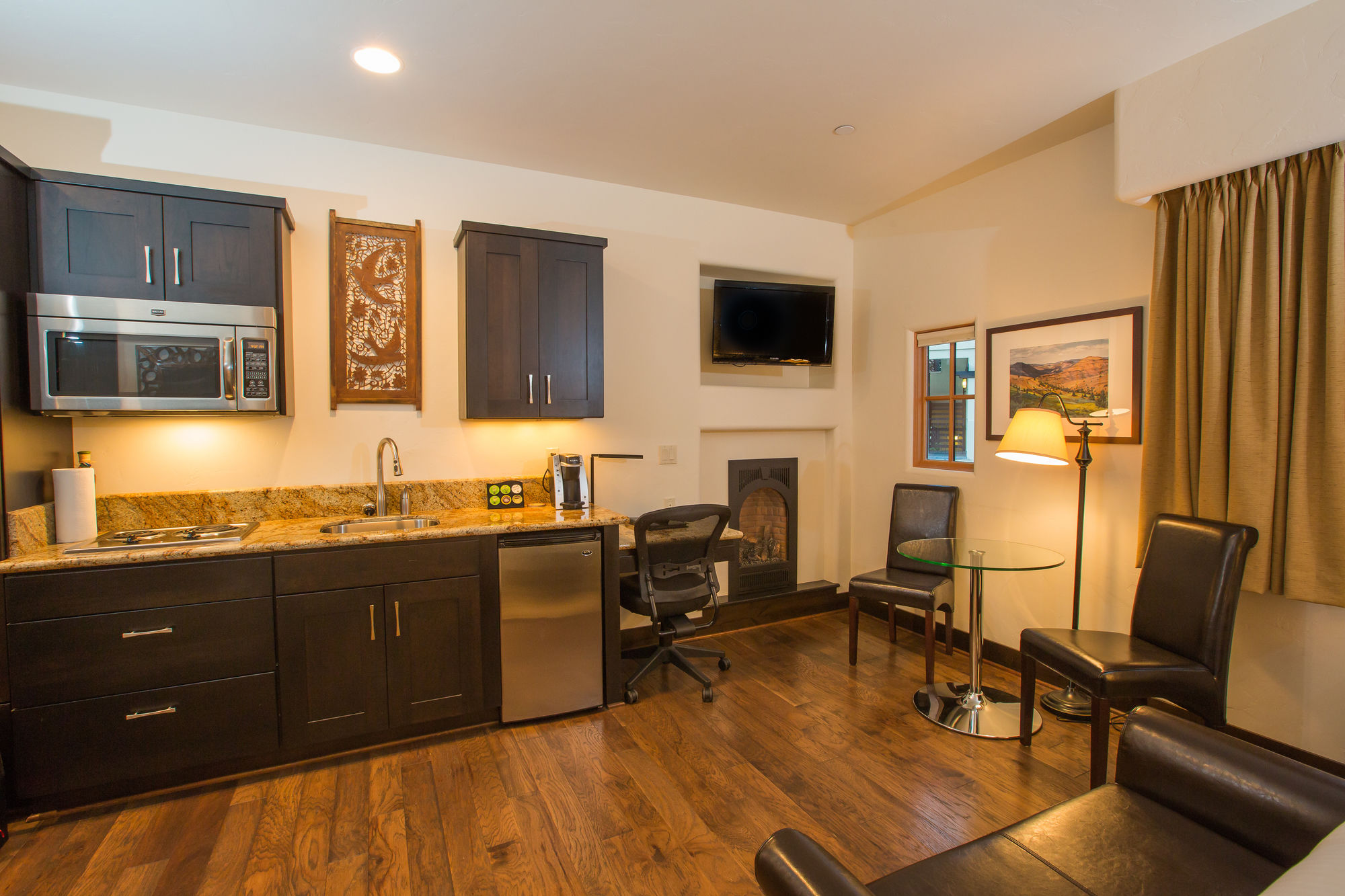 Columbia Cliff Villas Hood River