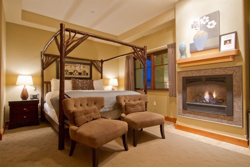 Columbia Cliff Villas Hood River