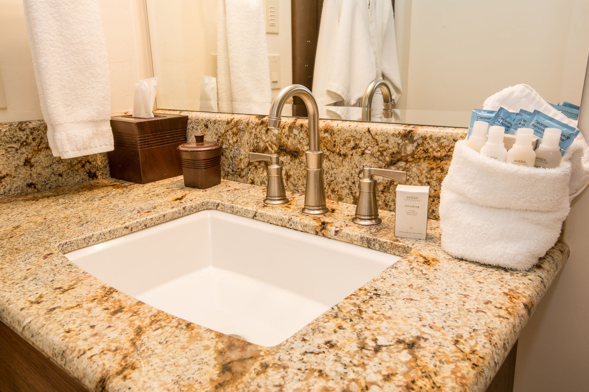 Columbia Cliff Villas Hood River