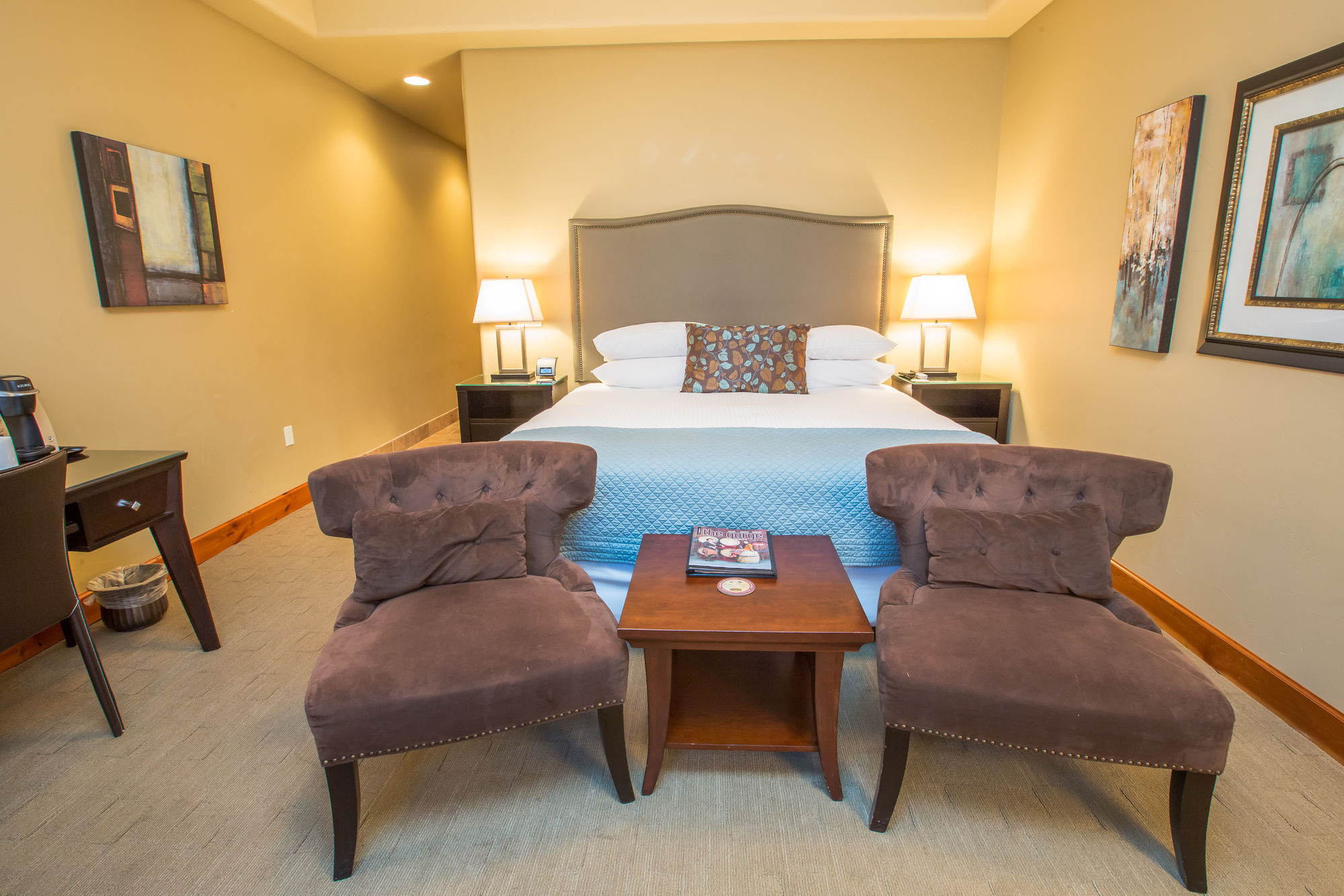 Columbia Cliff Villas Hood River