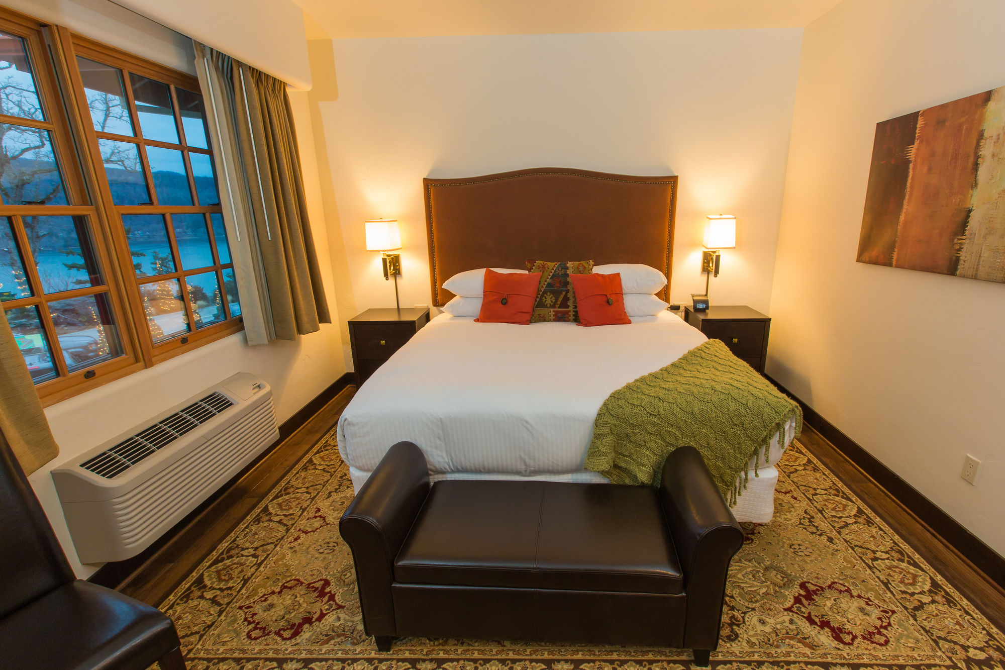 Columbia Cliff Villas Hood River