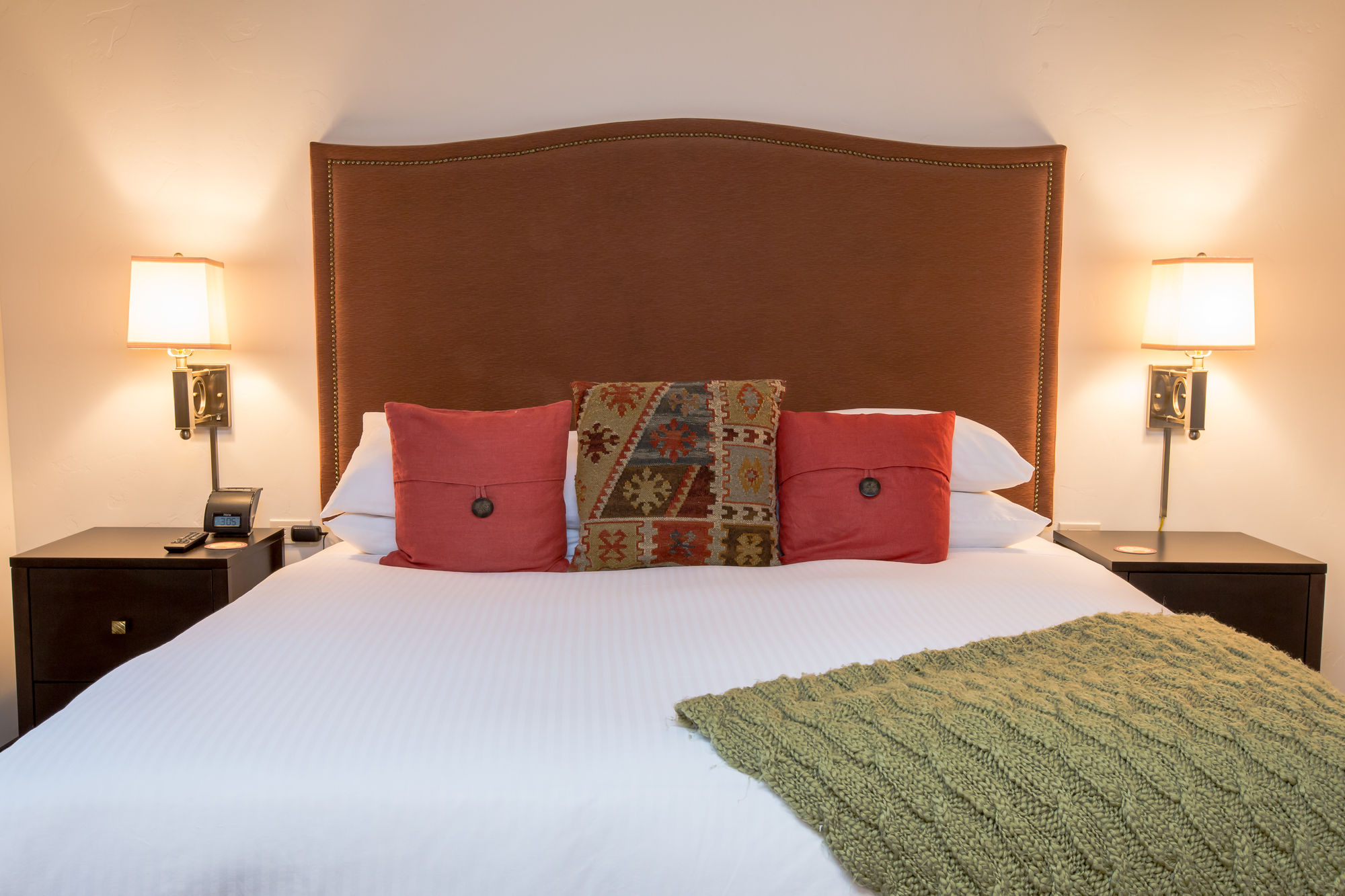 Columbia Cliff Villas Hood River