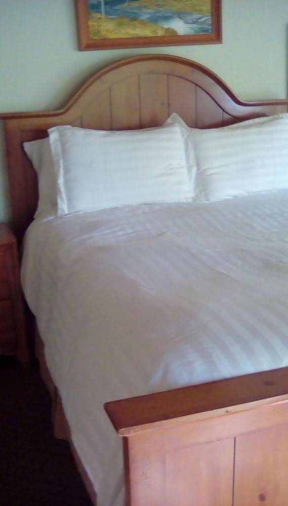 River Vista Vacation Homes