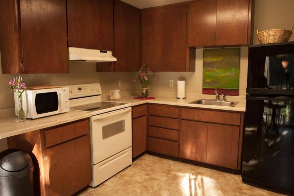 River Vista Vacation Homes