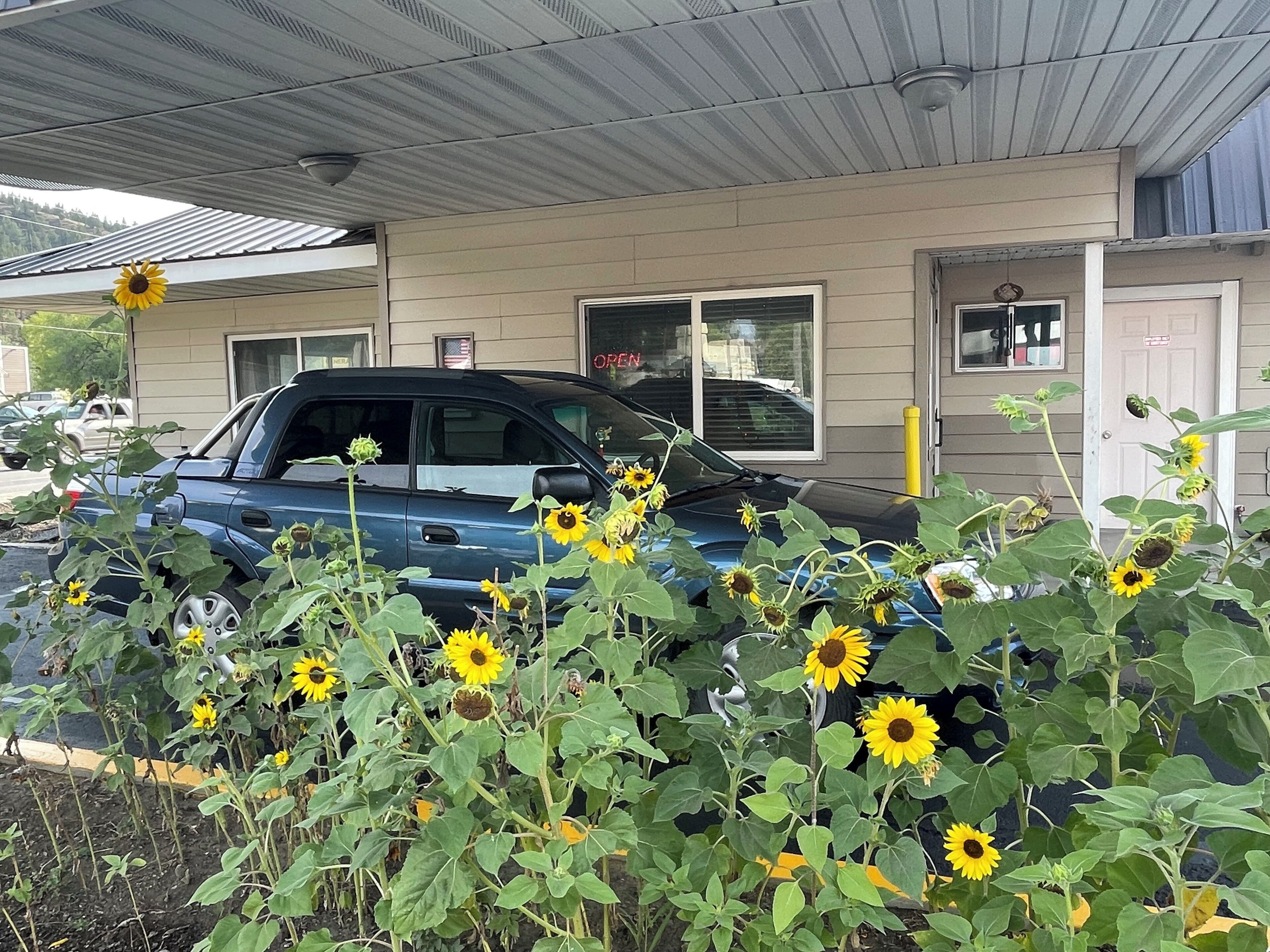 Riverside Inn John Day by OYO Rooms