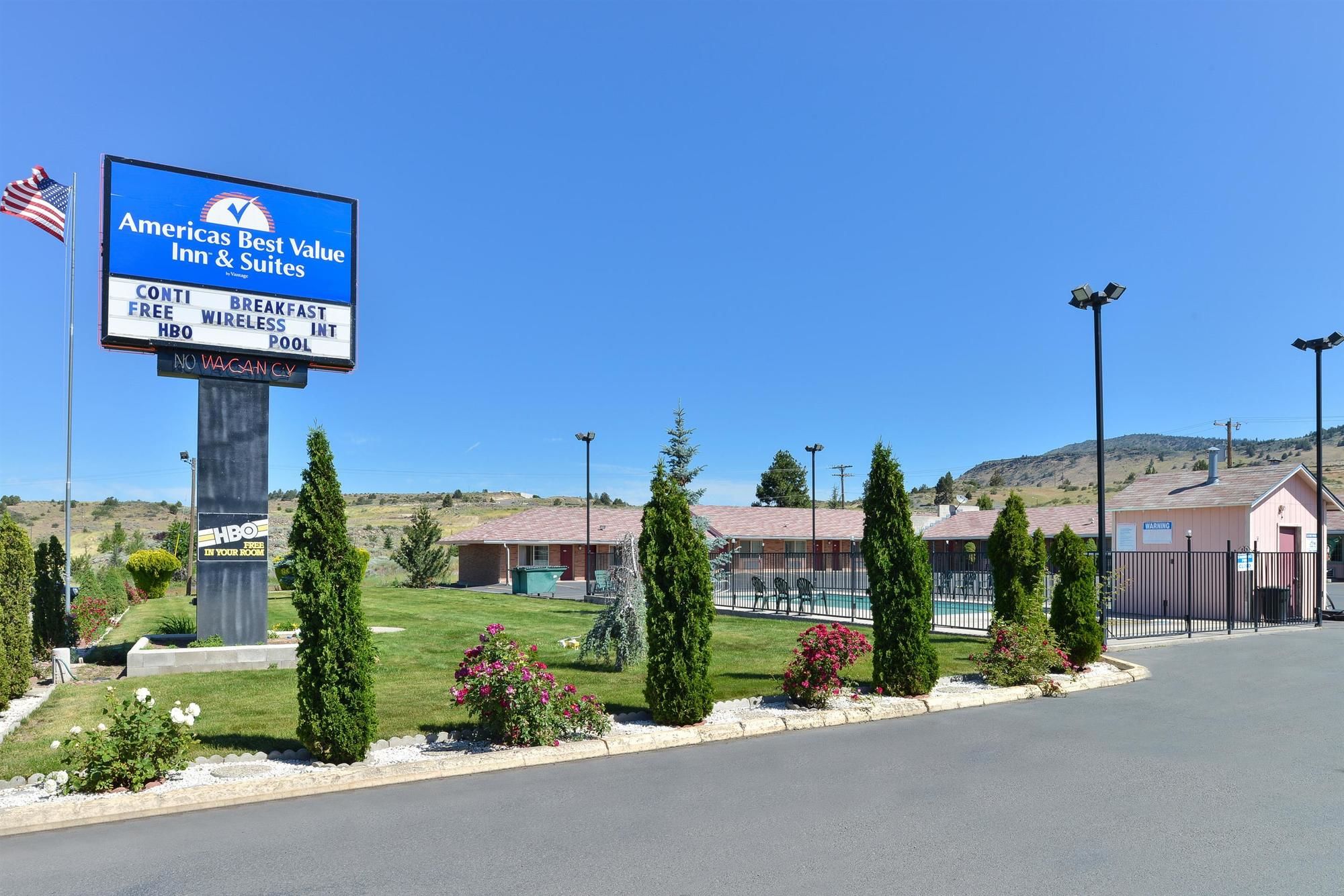 Americas Best Value Inn & Suites- Klamath Falls