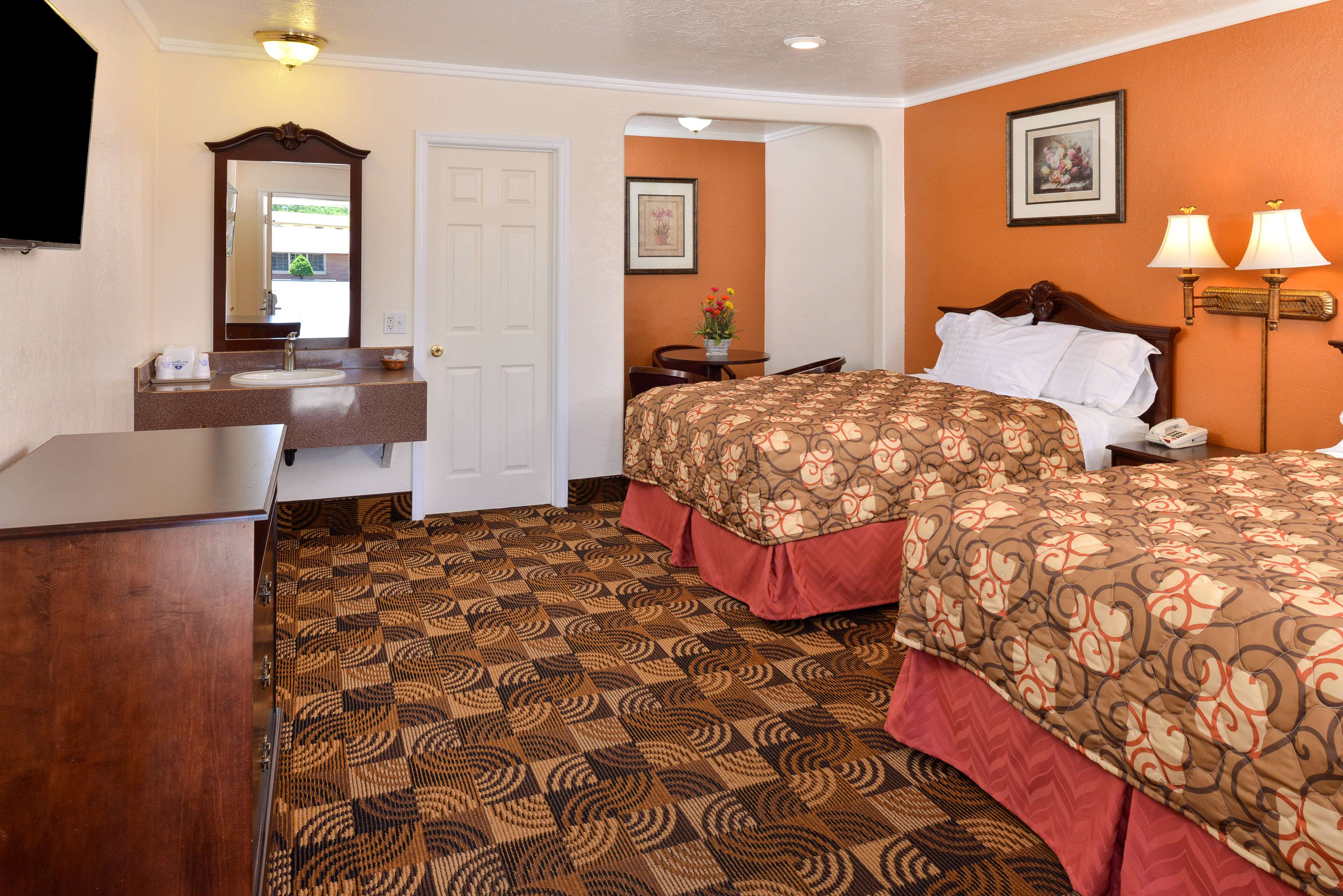 Americas Best Value Inn & Suites- Klamath Falls