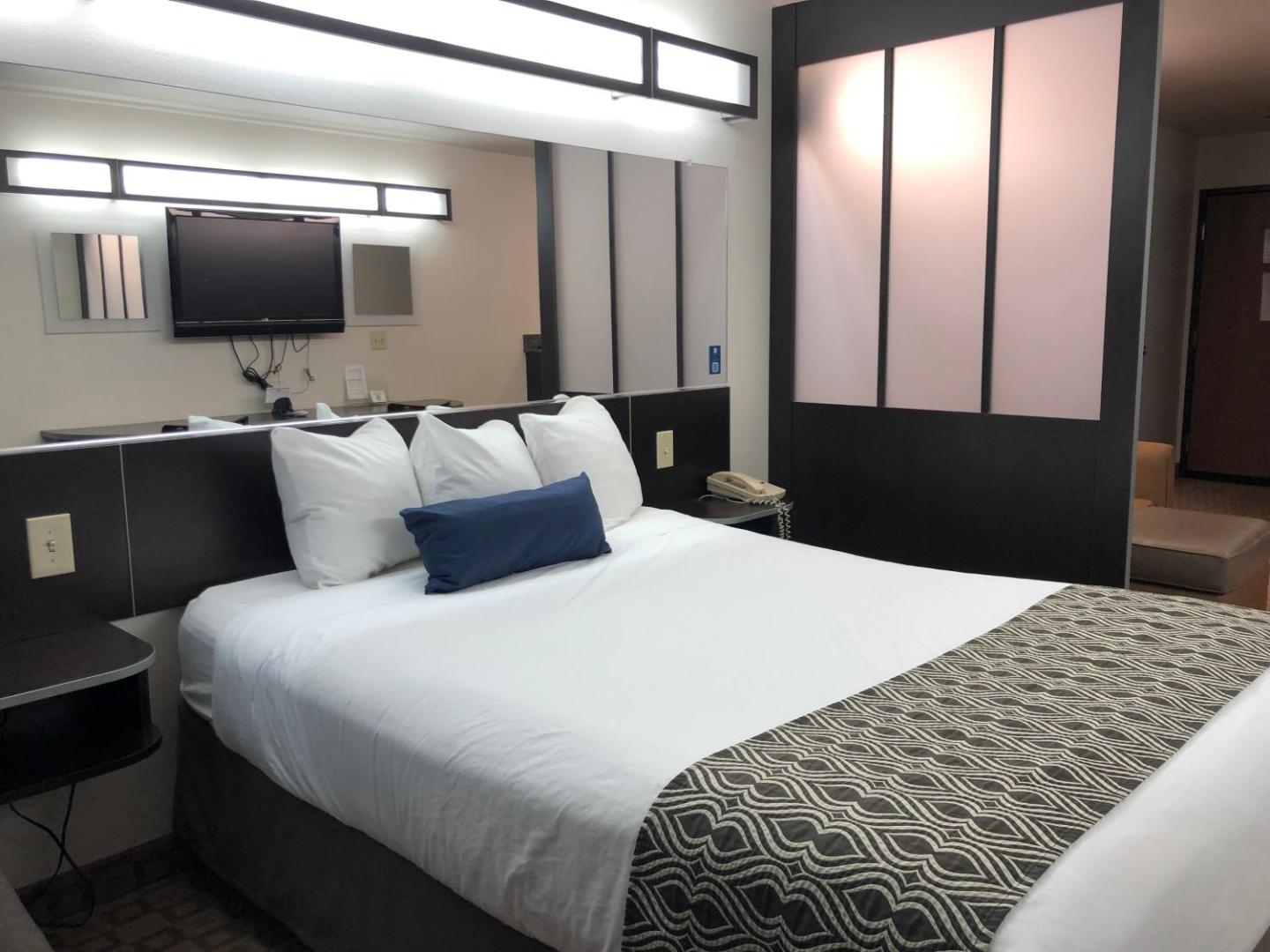 Microtel Inn & Suites by Wyndham Klamath Falls