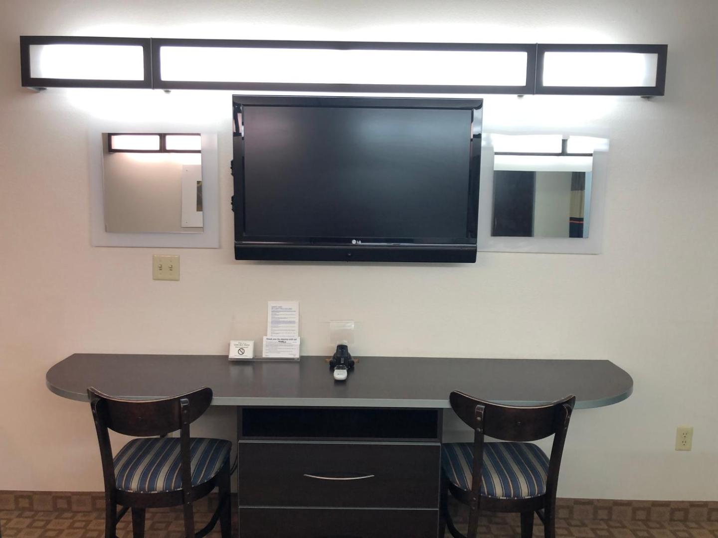 Microtel Inn & Suites by Wyndham Klamath Falls