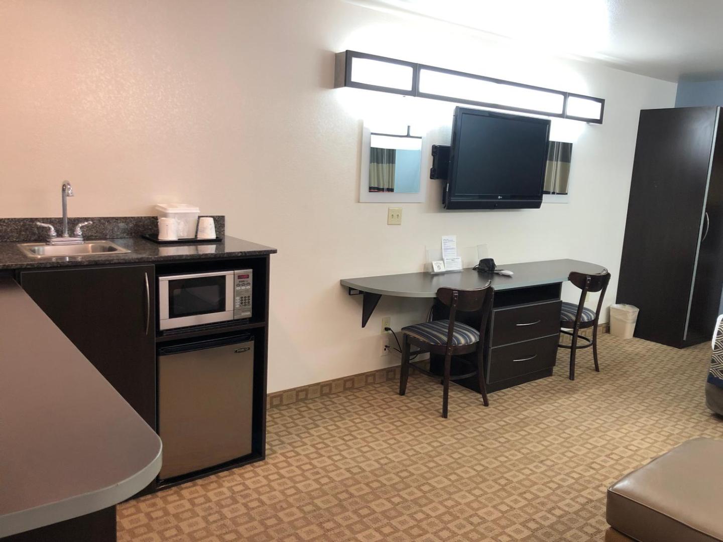 Microtel Inn & Suites by Wyndham Klamath Falls