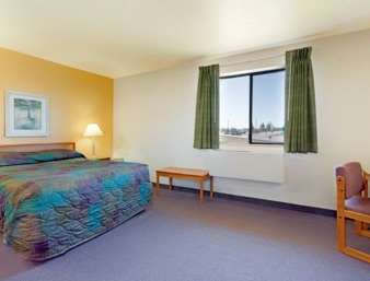 Super 8 by Wyndham Klamath Falls