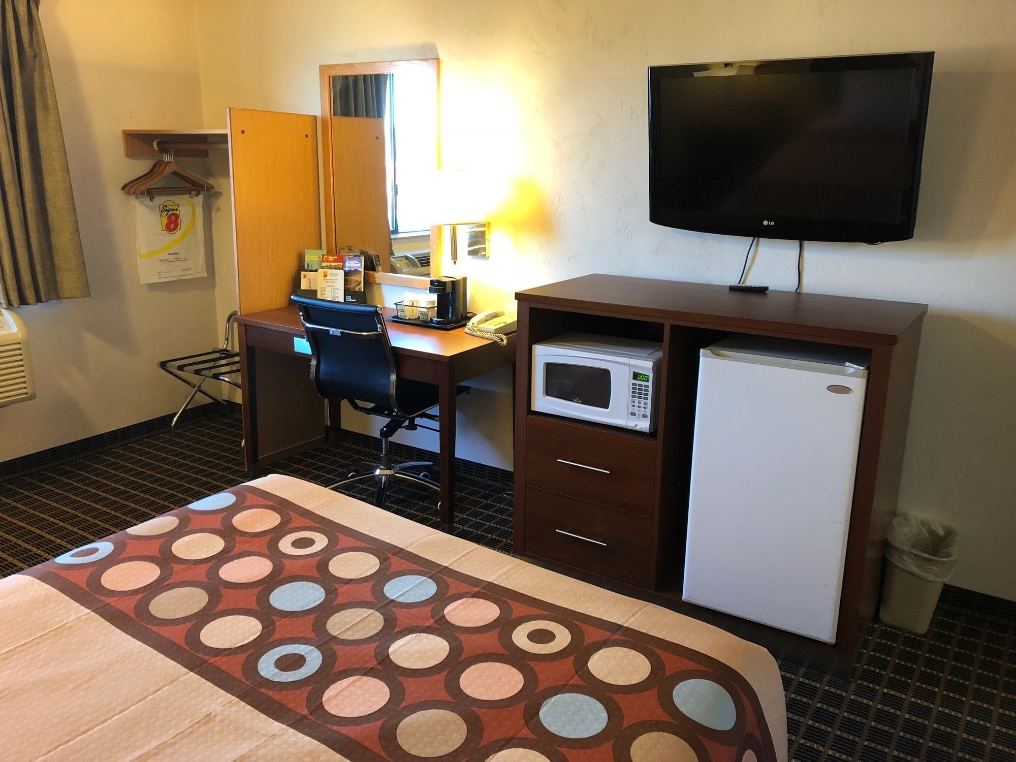 Super 8 by Wyndham Klamath Falls