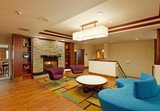 Fairfield Inn and Suites by Marriott Lake Oswego