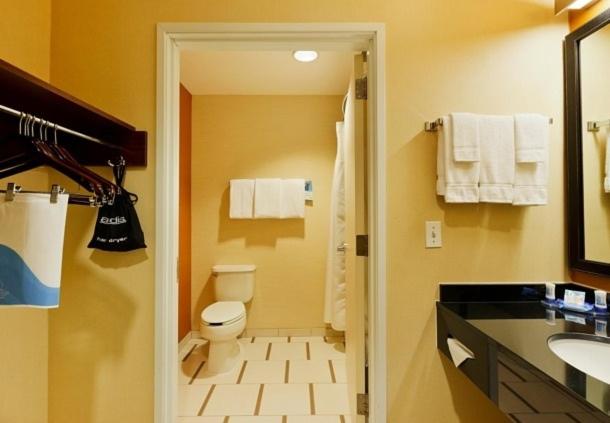 Fairfield Inn and Suites by Marriott Lake Oswego