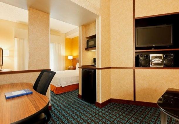 Fairfield Inn and Suites by Marriott Lake Oswego