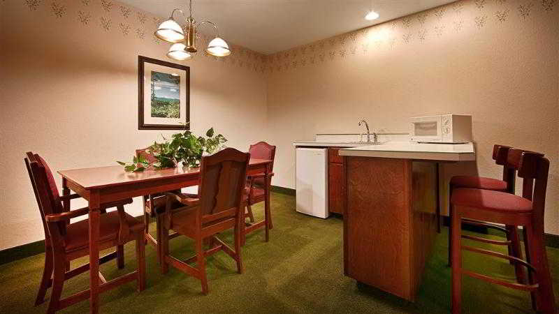 Best Western Newberry Station