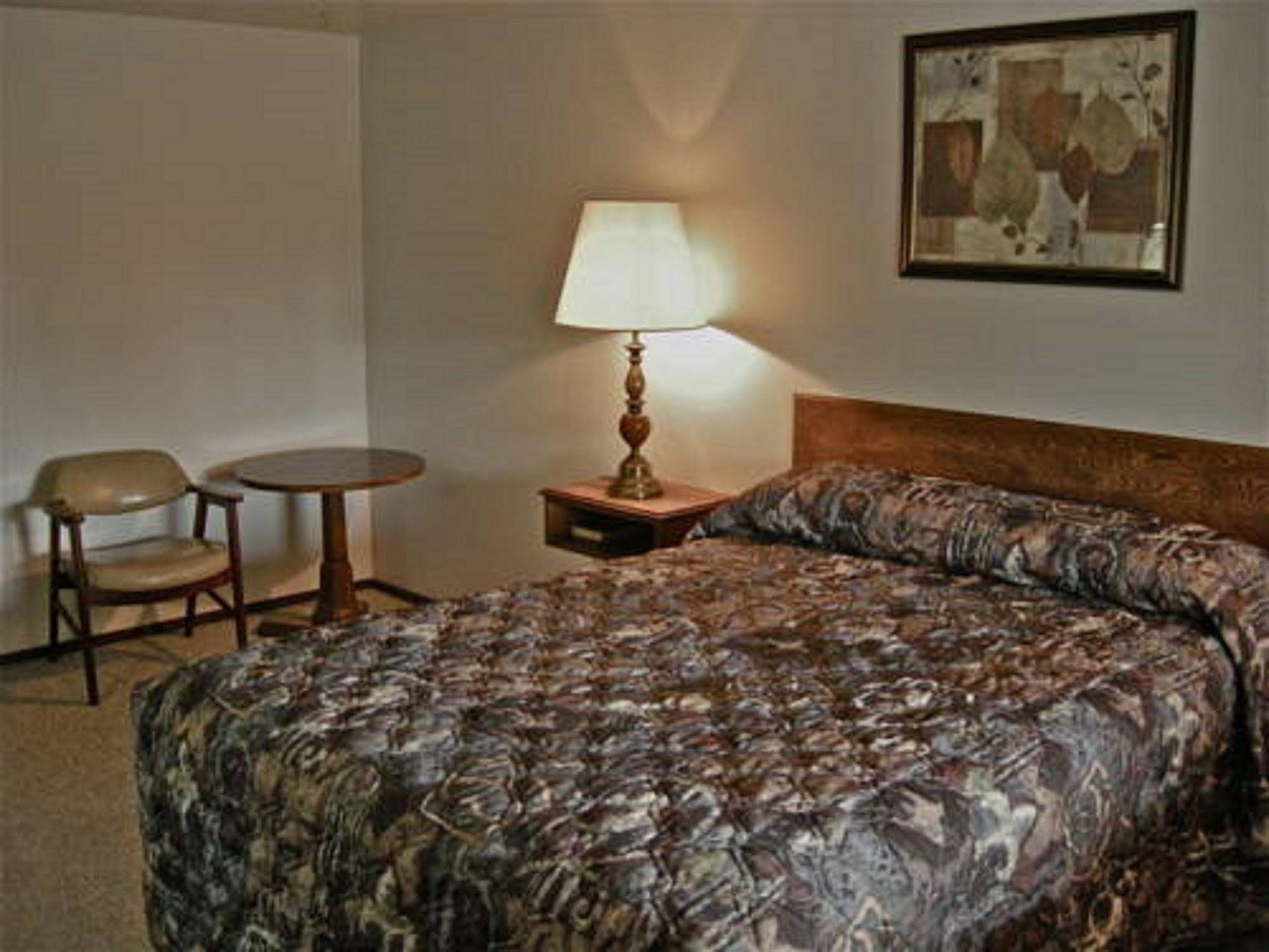 Red Lion Inn & Suites La Pine