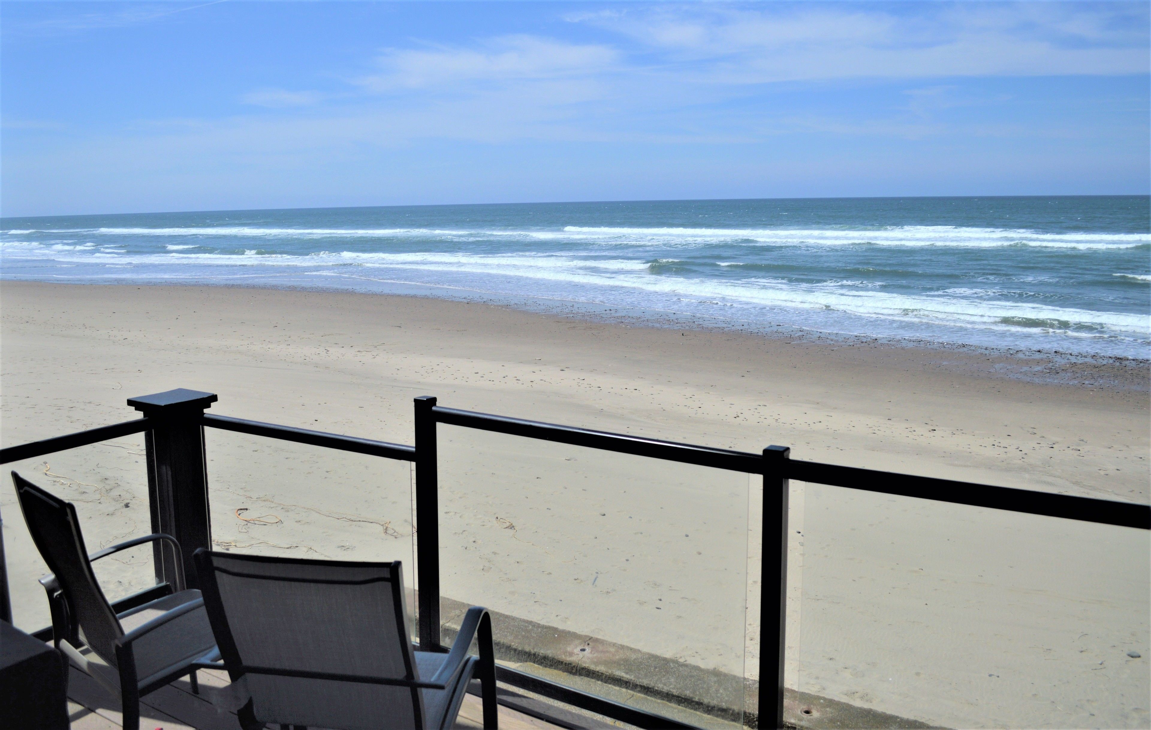 Beachfront Manor Lincoln City