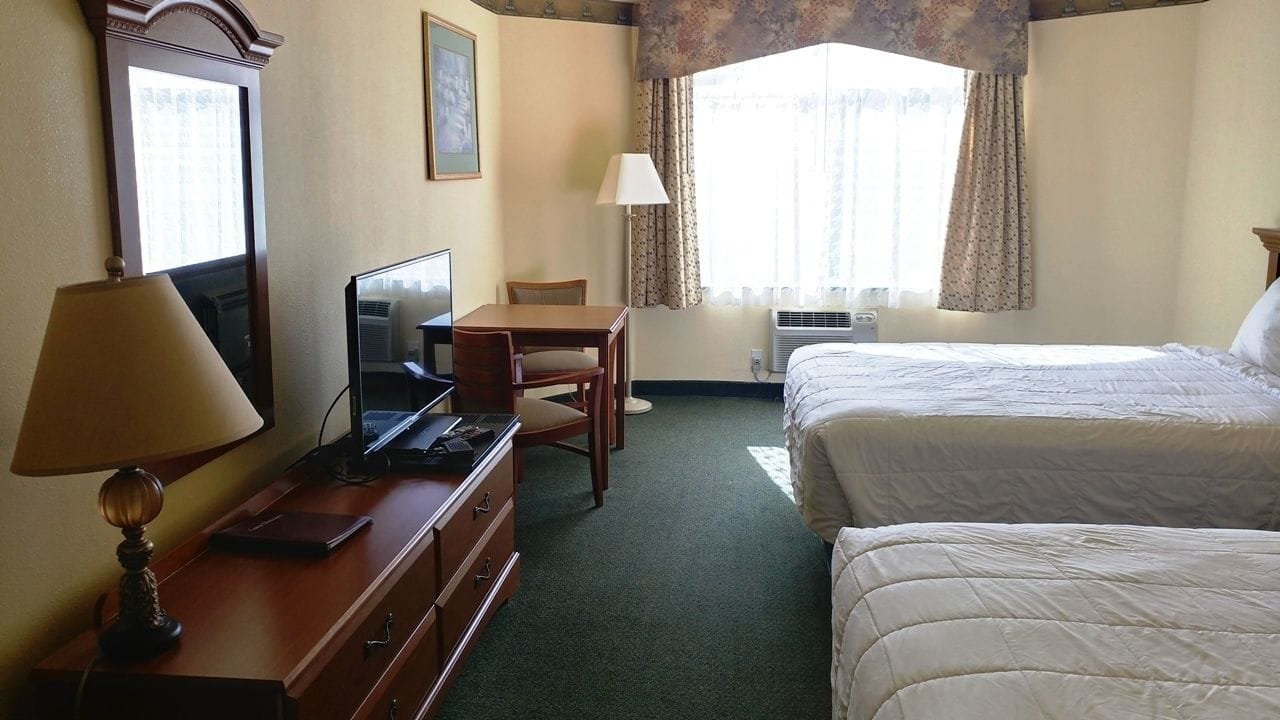Palace Inn & Suites