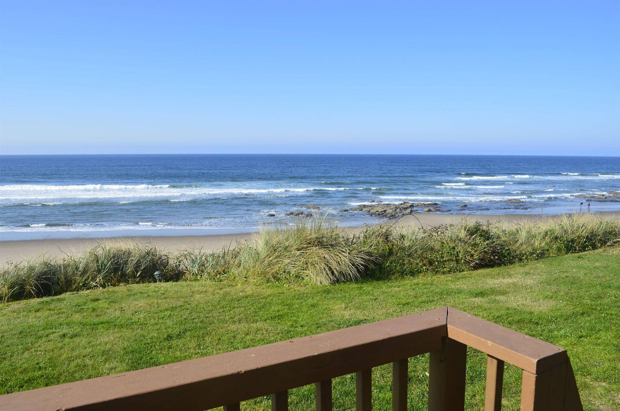 Sailor Jack Oceanfront Motel