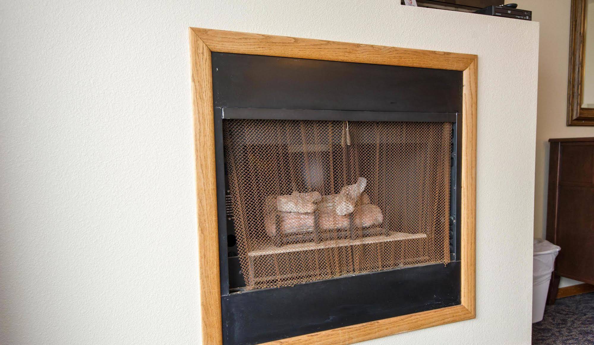 Sandcastle Beachfront Motel