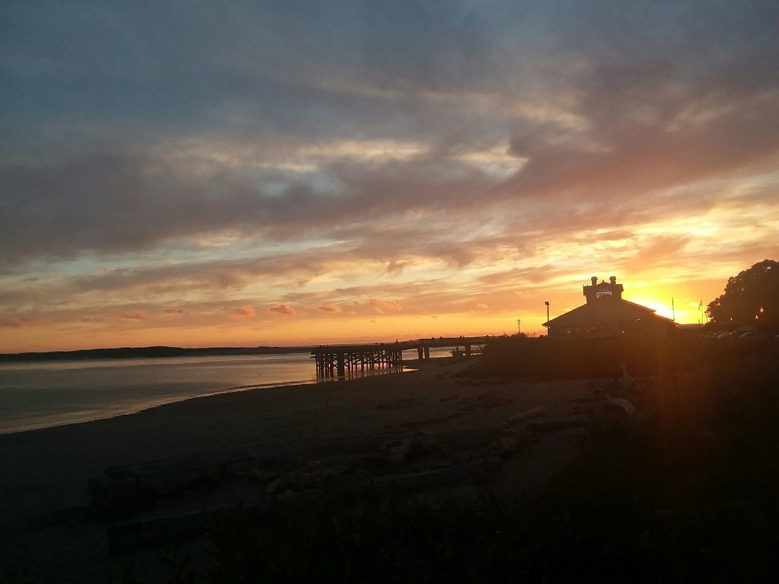 Siletz Bay Beachfront Hotel by OYO Lincoln City