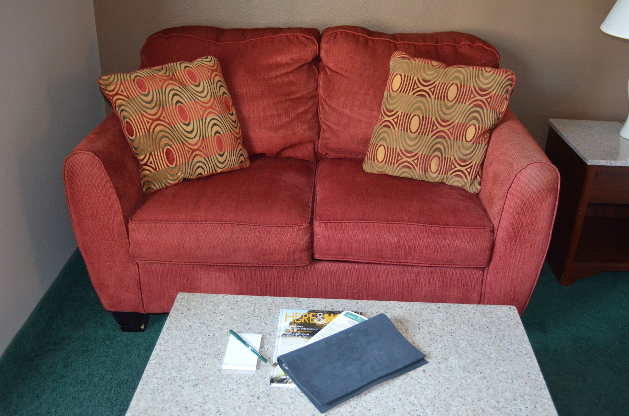 The Ashley Inn & Suites