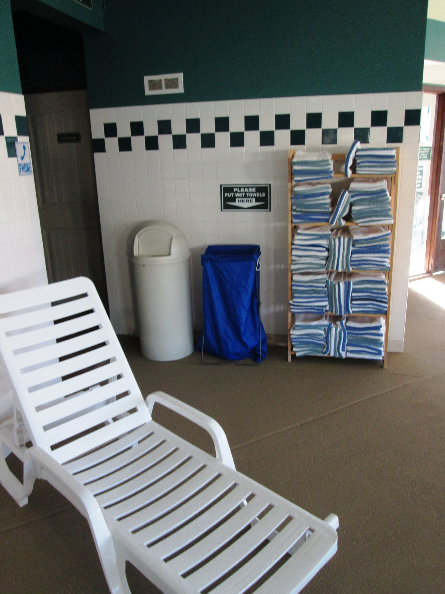 The Ashley Inn & Suites