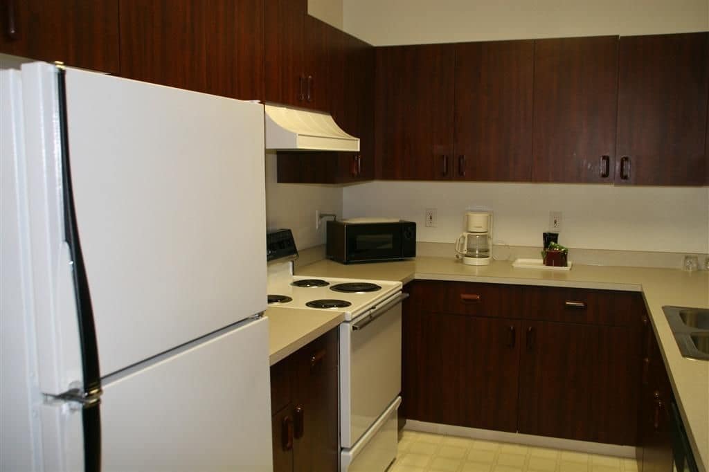 The Ashley Inn & Suites