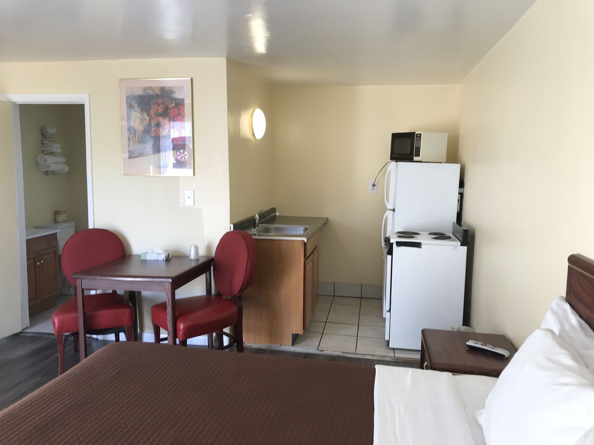 Relax Inn Of Medford