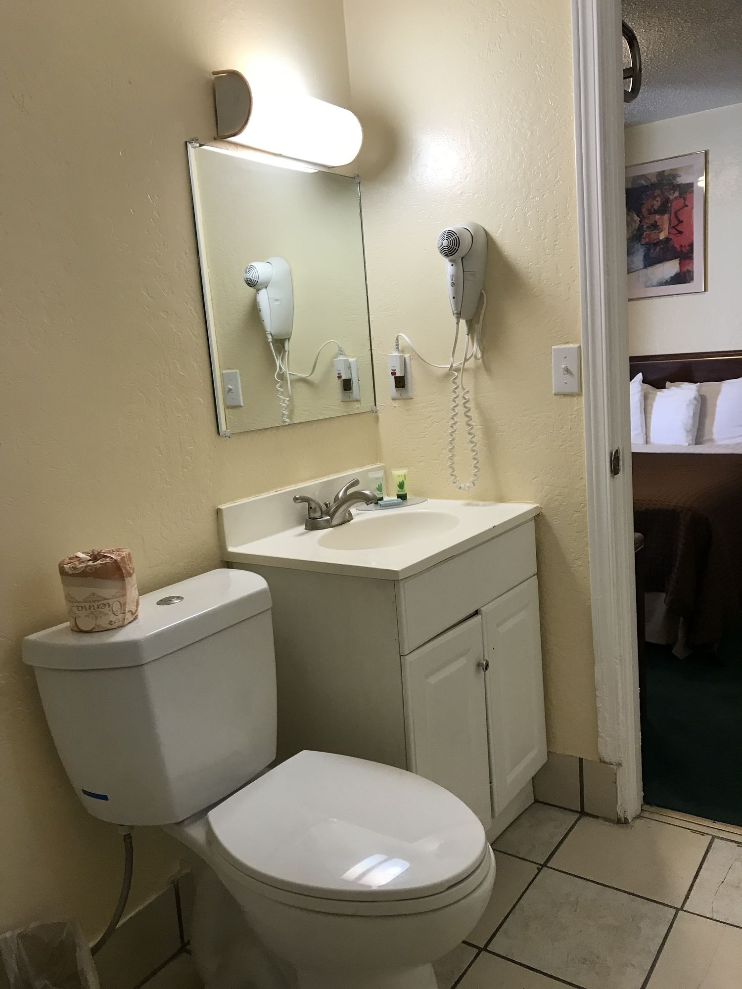 Relax Inn Of Medford