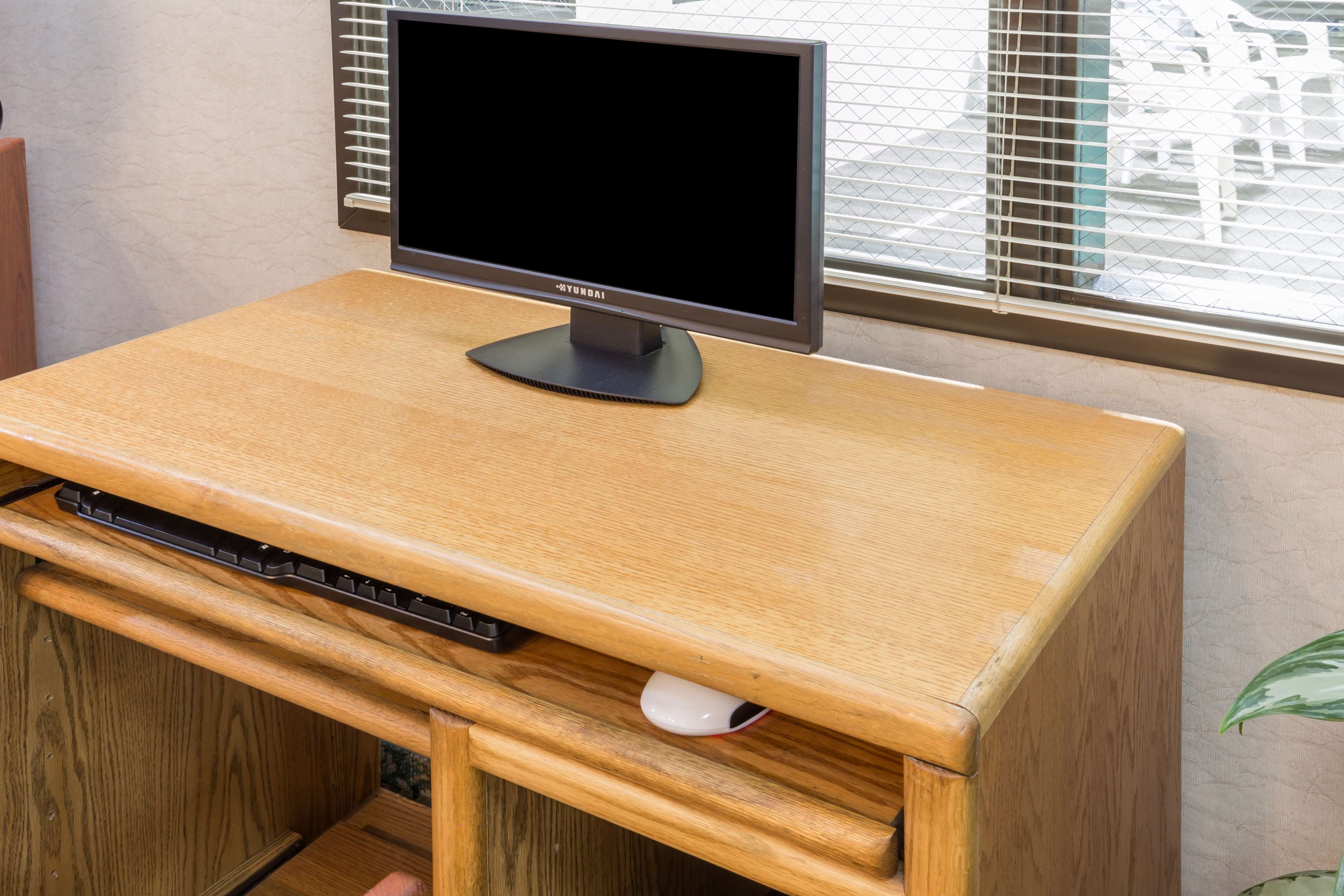 Travelodge Suites by Wyndham Newberg