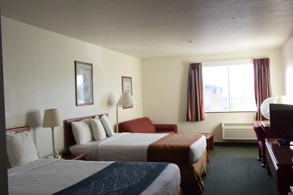 Travelodge Suites by Wyndham Newberg