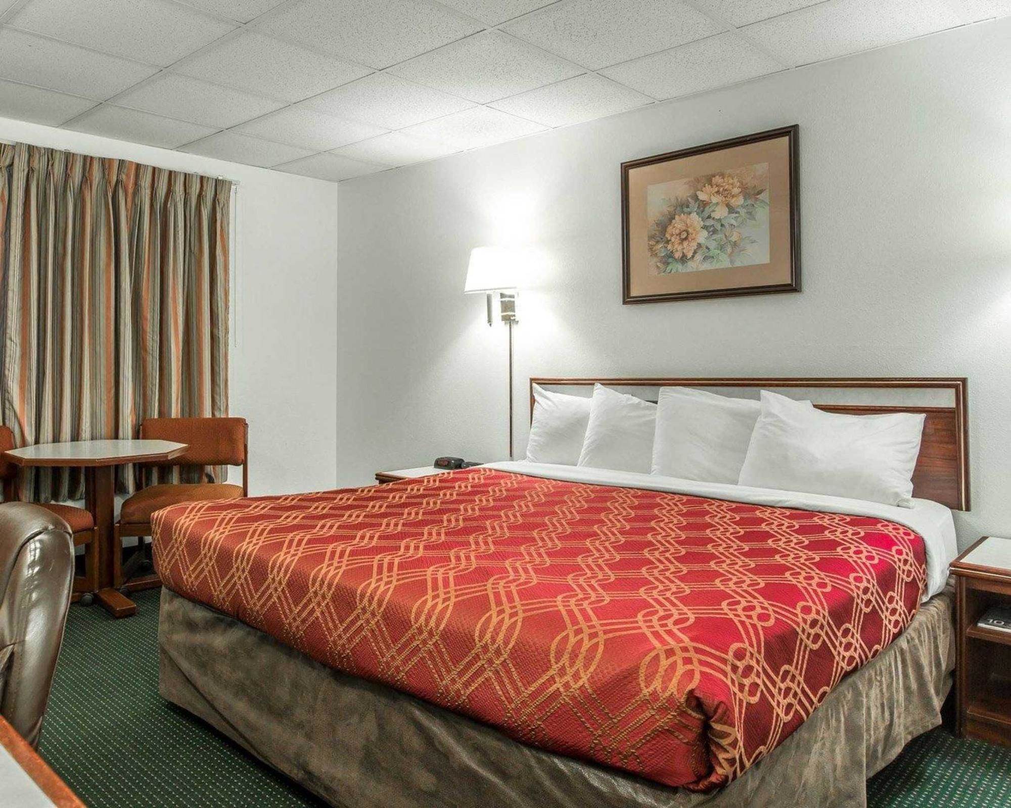 Econo Lodge Newport
