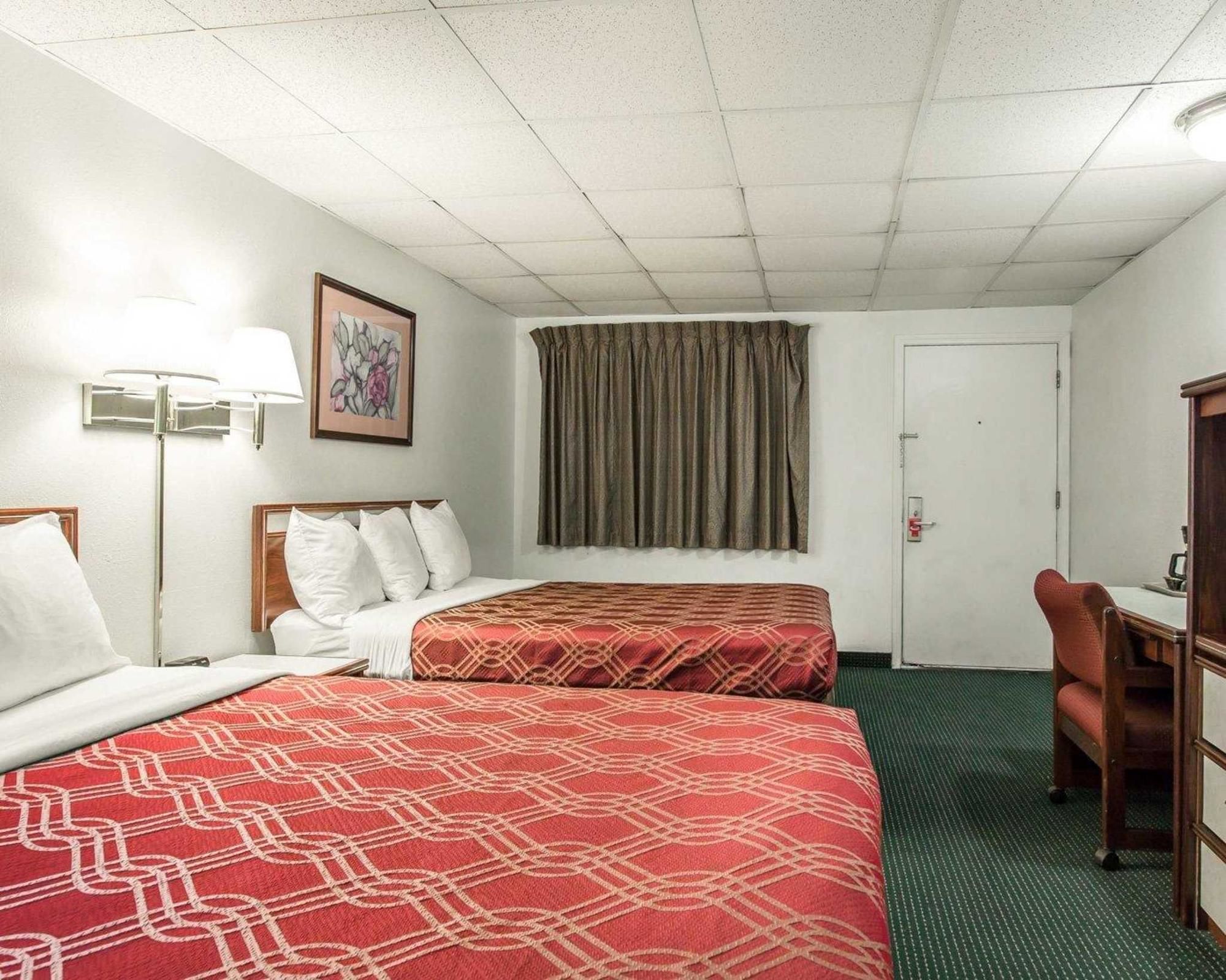 Econo Lodge Newport