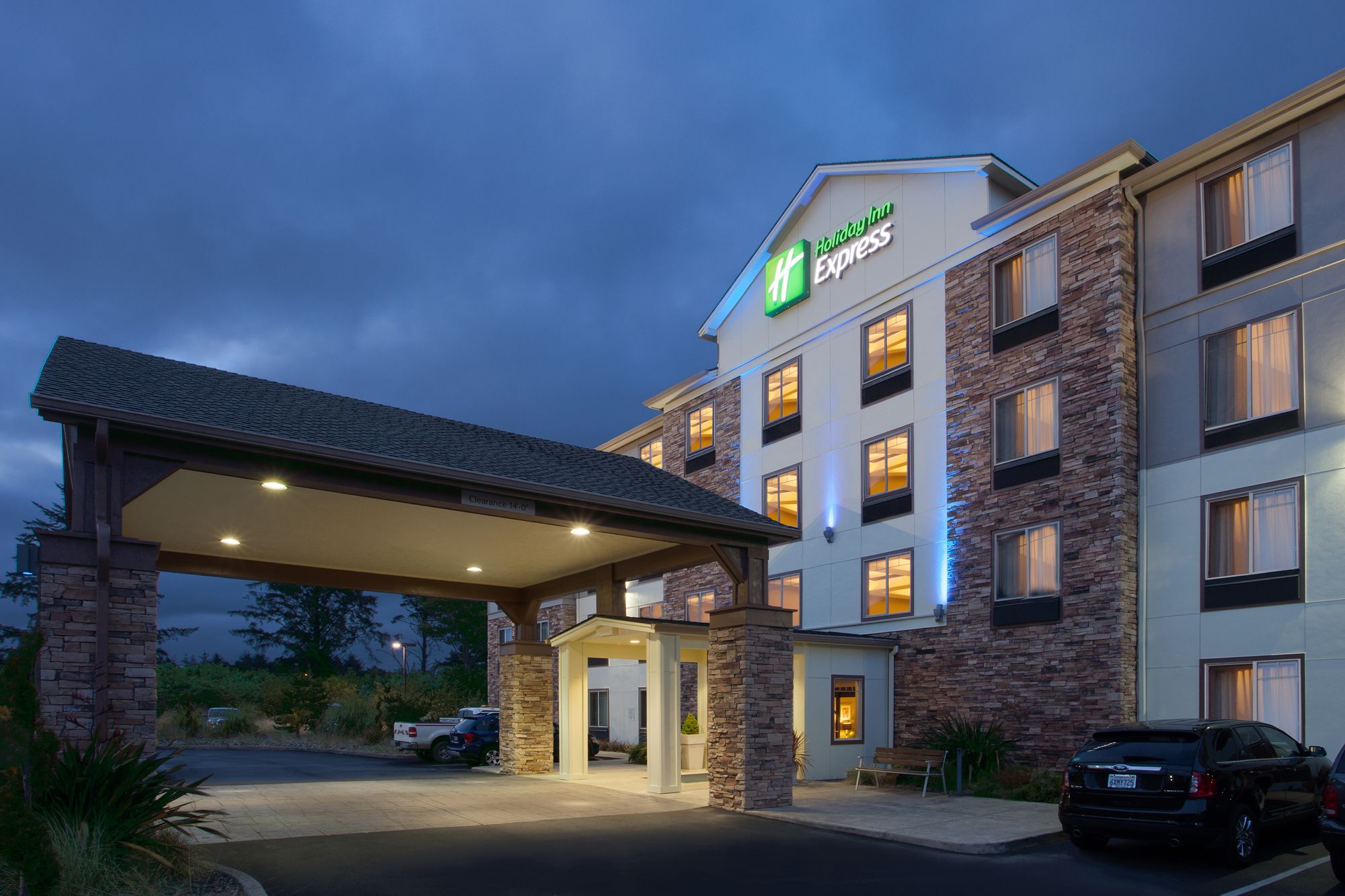 Holiday Inn Express Newport