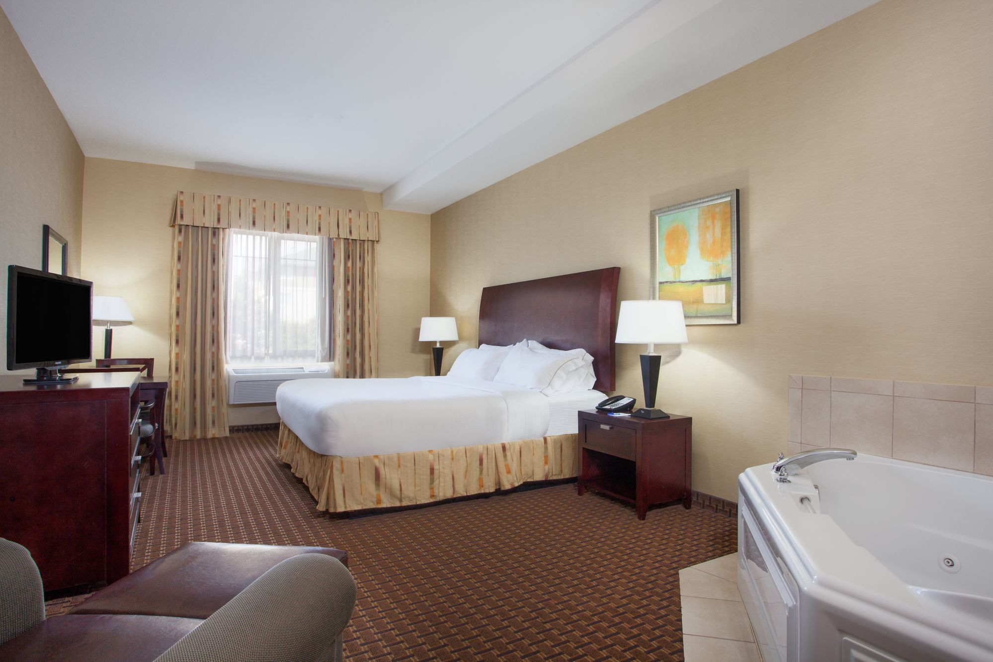 Holiday Inn Express Newport