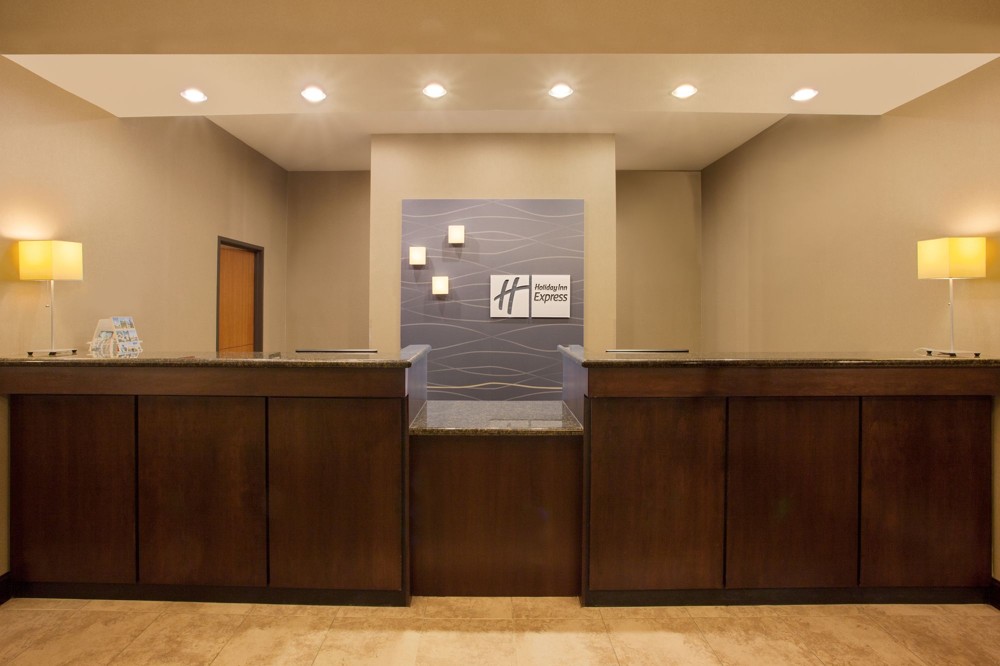 Holiday Inn Express Newport