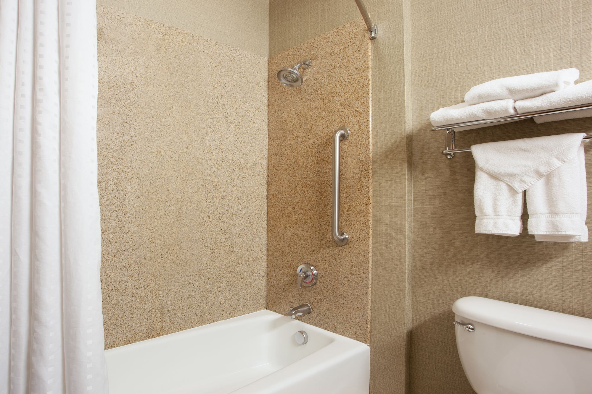 Holiday Inn Express Newport