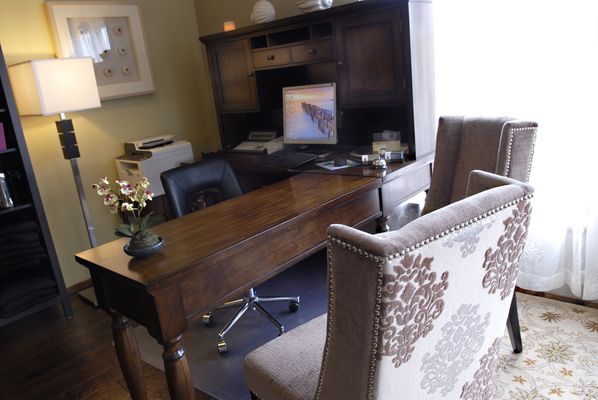 Nye Beach Condos & Cottages