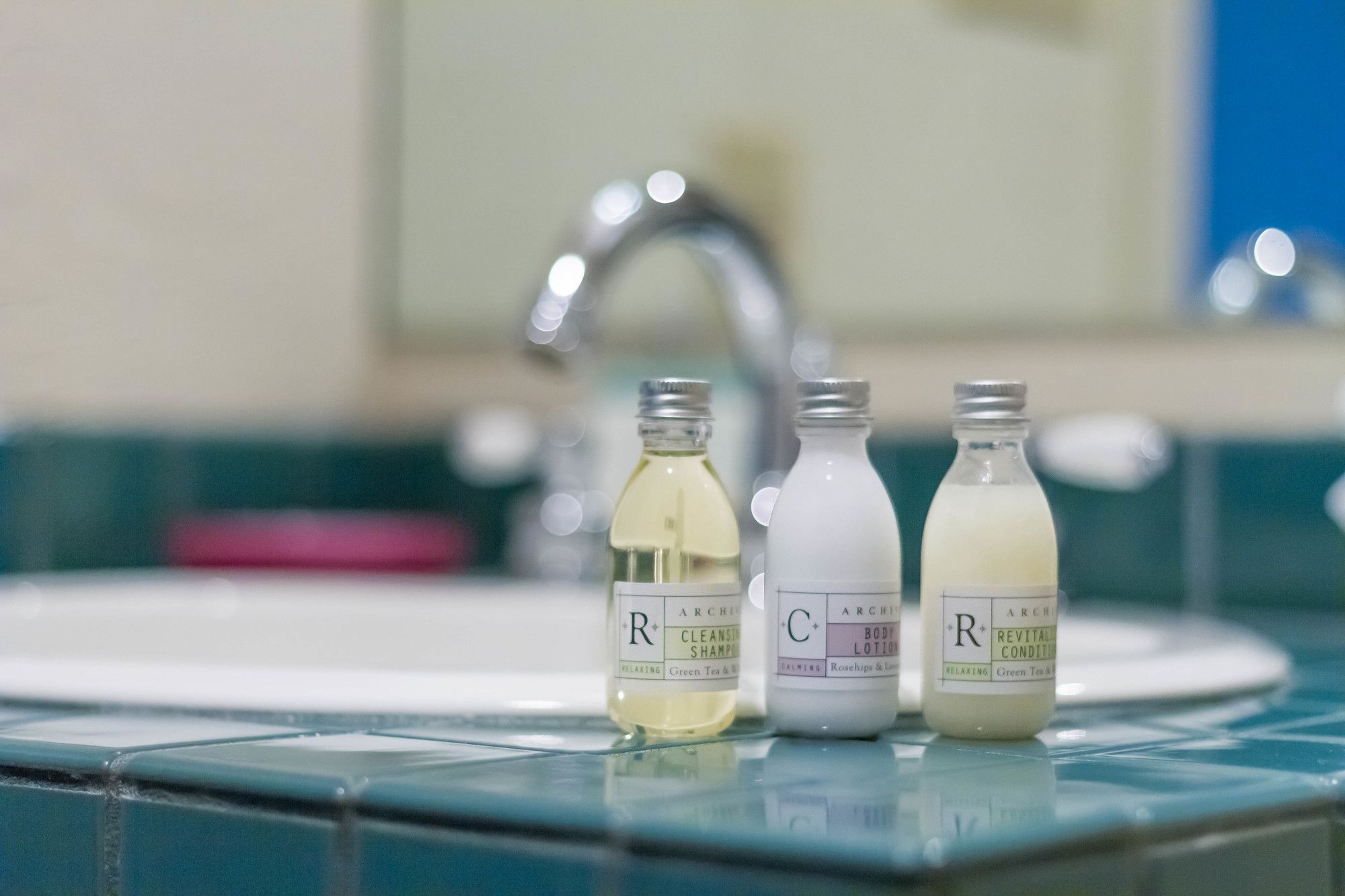 Nye Beach Condos & Cottages