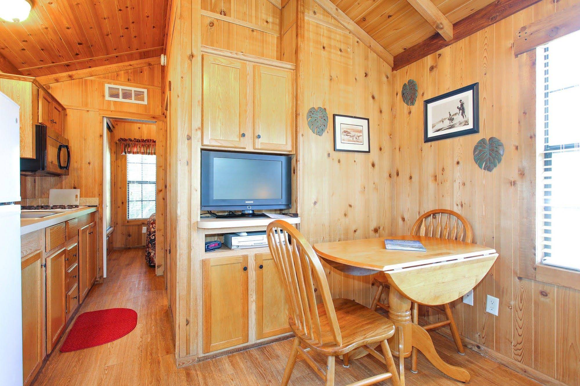 Whaler's Rest RV & Camping Resort