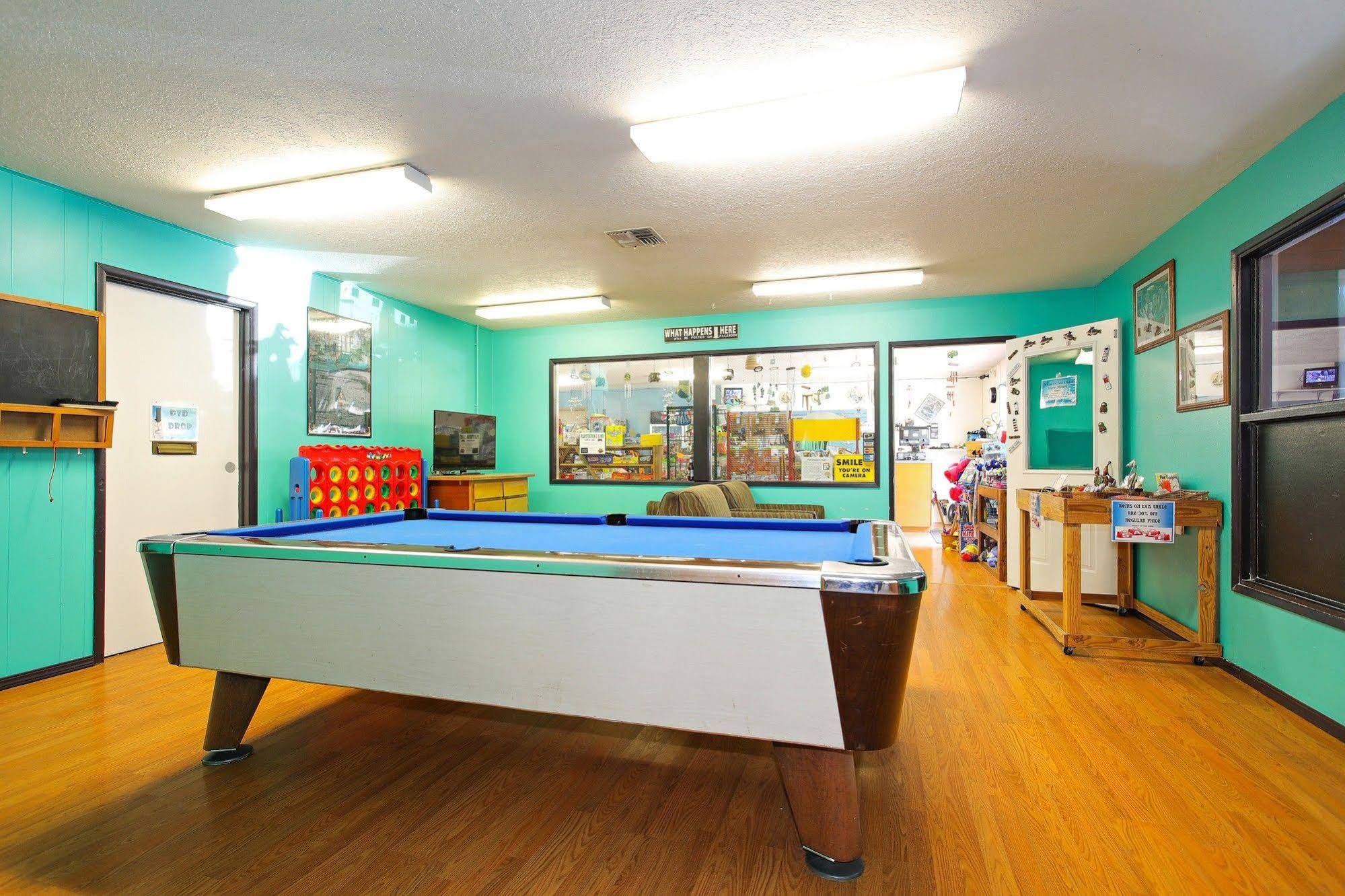 Whaler's Rest RV & Camping Resort