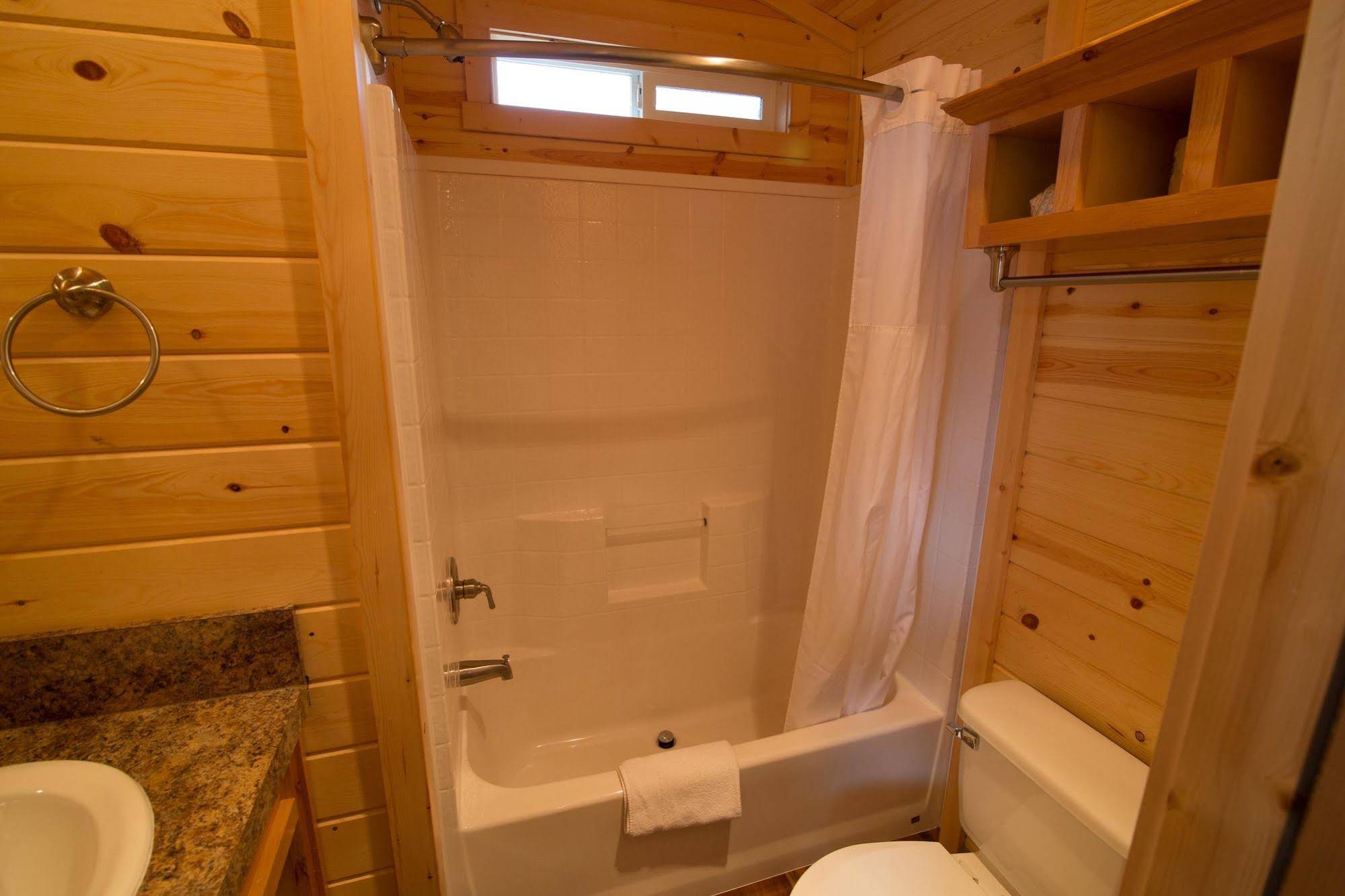 Whaler's Rest RV & Camping Resort