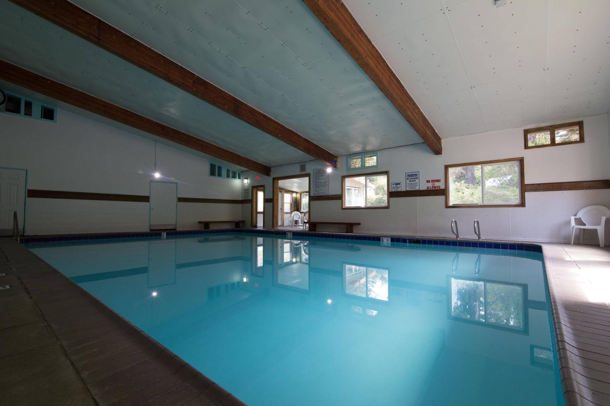 Whaler's Rest RV & Camping Resort