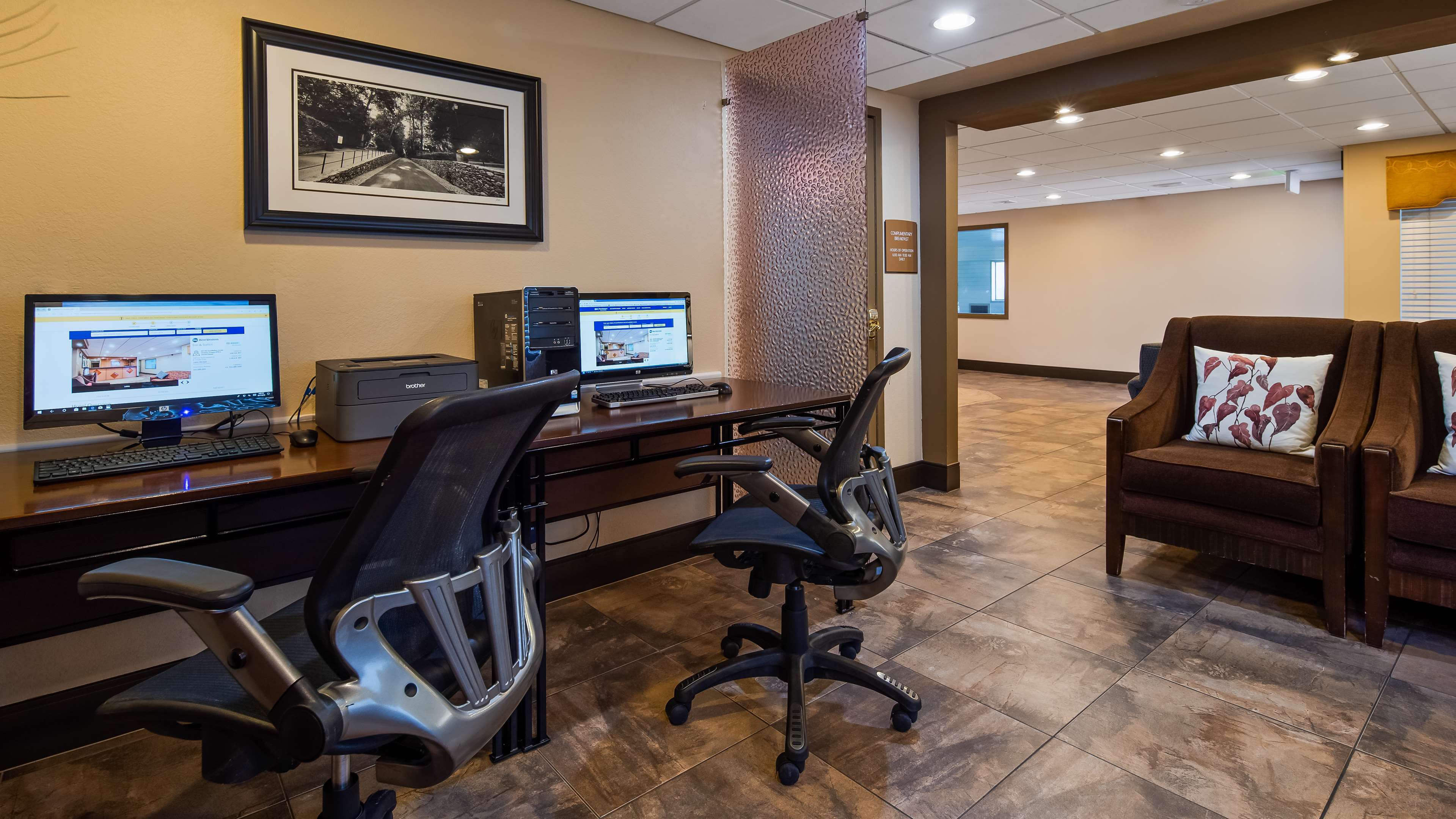 Best Western Inn & Suites