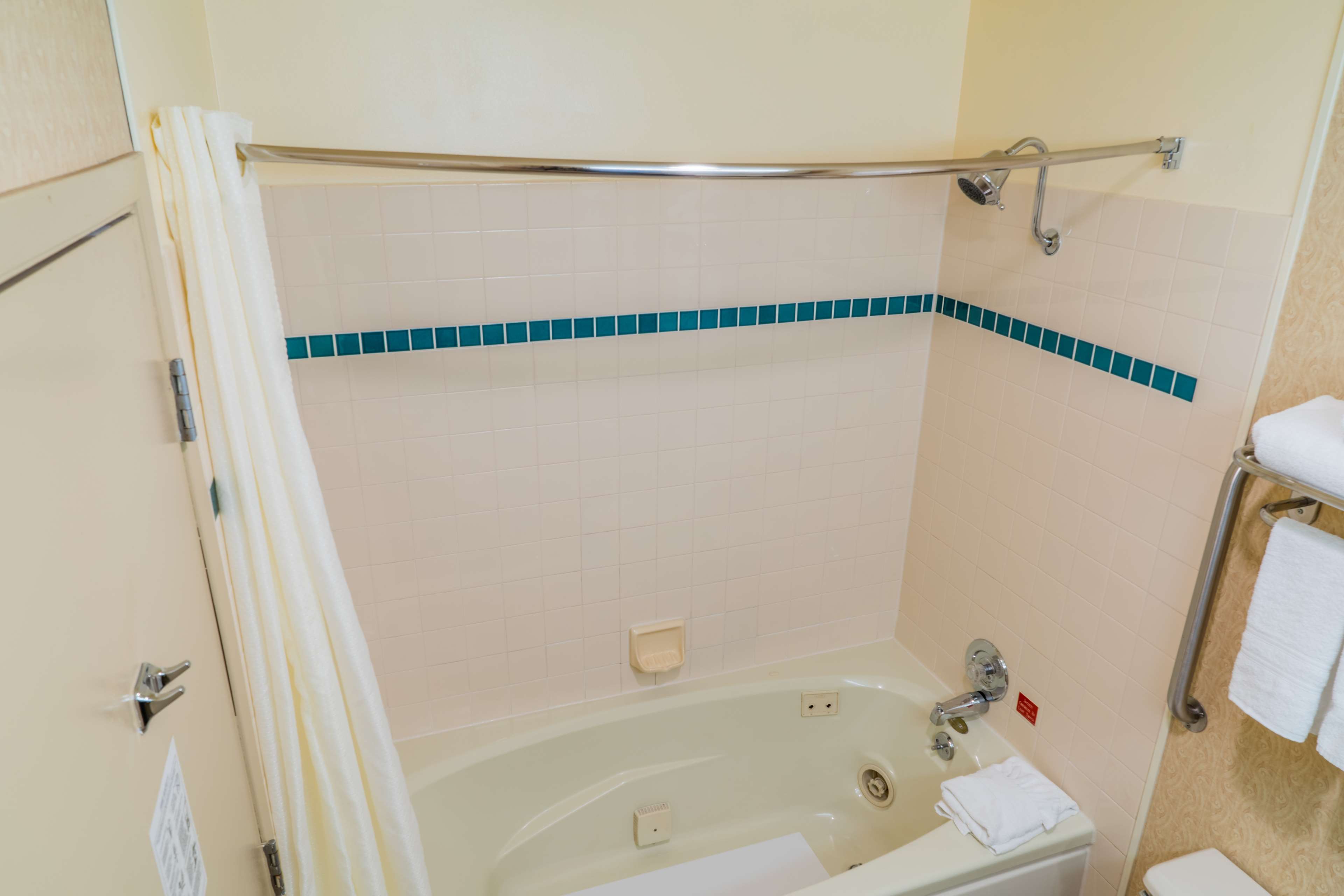 Best Western Inn & Suites